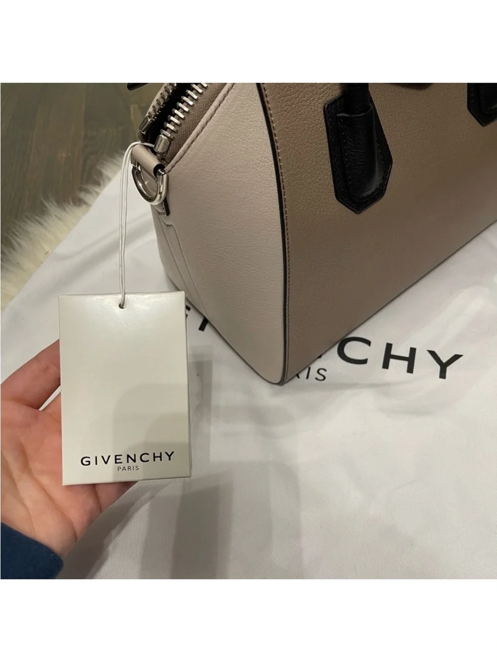 Givenchy Tricolor Antigona Bag